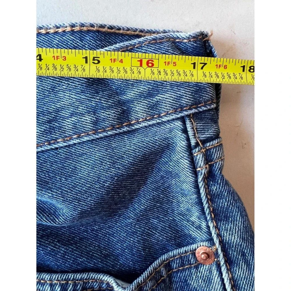Levis 505 Regular Fit Jeans Mens 34x29 Medium Wash Blue Straight Leg 100% Cotton